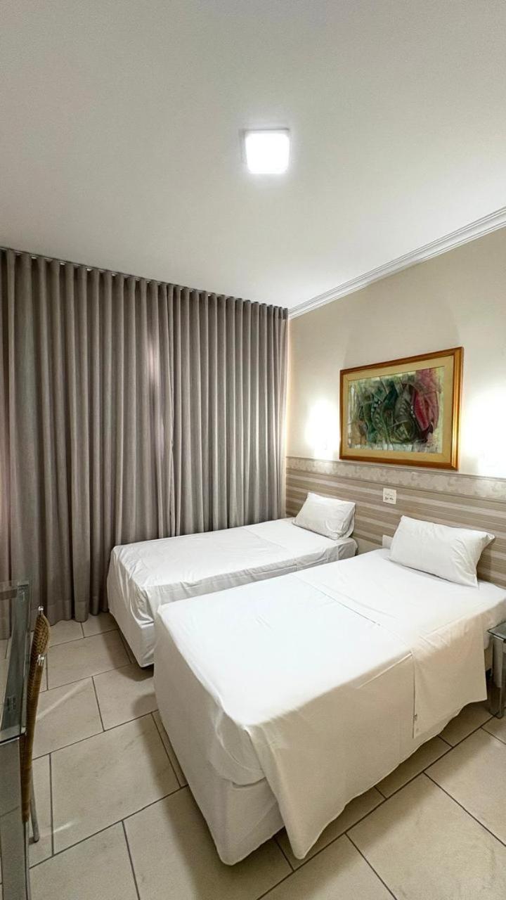 Hotel Del Rey Curitiba By Poty - Na Famosa Rua XV De Novembro Екстериор снимка
