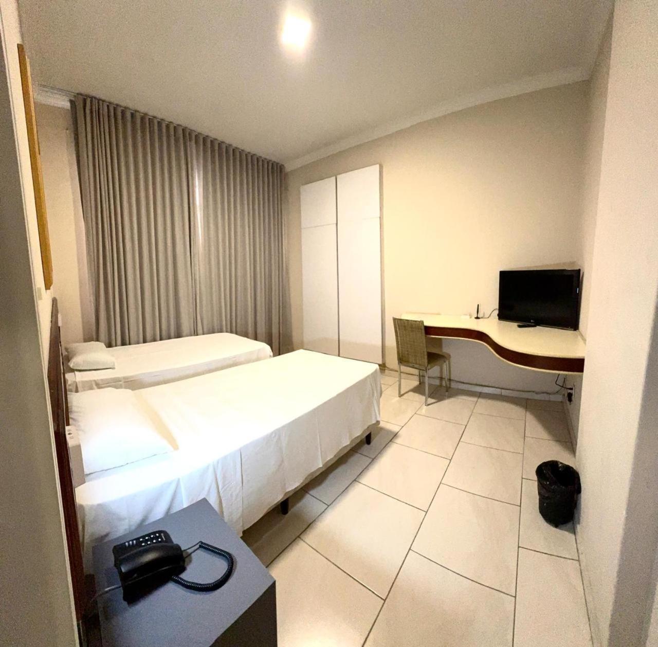Hotel Del Rey Curitiba By Poty - Na Famosa Rua XV De Novembro Екстериор снимка